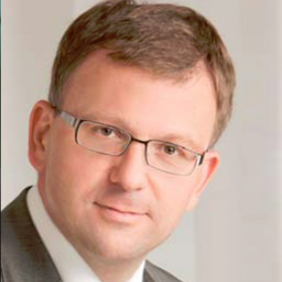 Dr. Alexander Janda